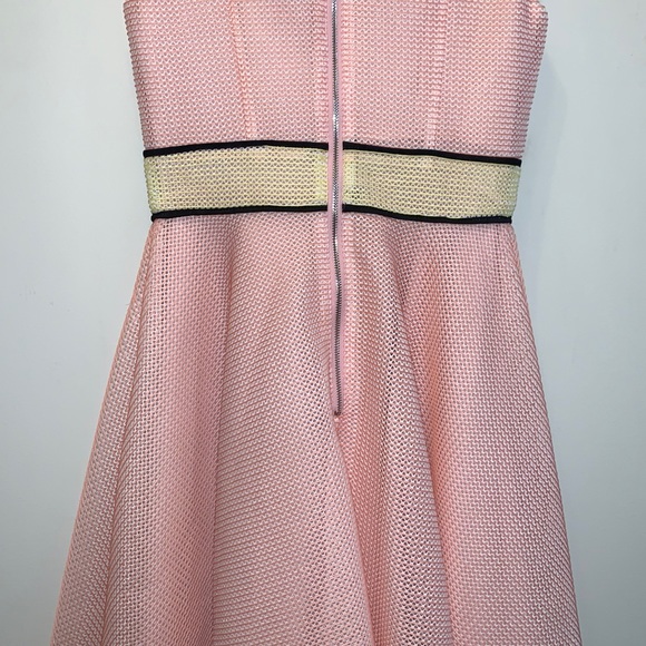 D-PLAY Born In Rome Mesh Dress - Picture 9 of 11